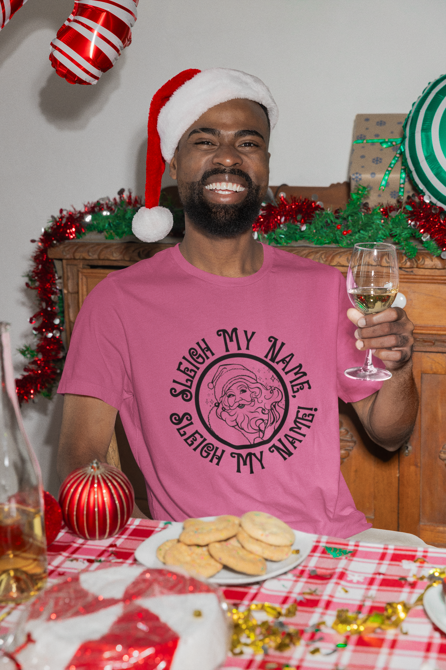Sleigh My Name Sleigh My Name Sassy Santa Christmas T-Shirt | Unisex Garment-Dyed